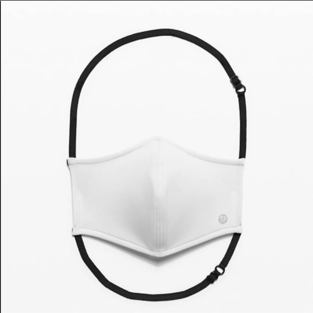 NWT Lululemon face mask white